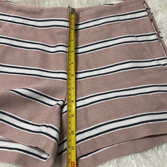 Loft Shorts - Picture 6 of 8